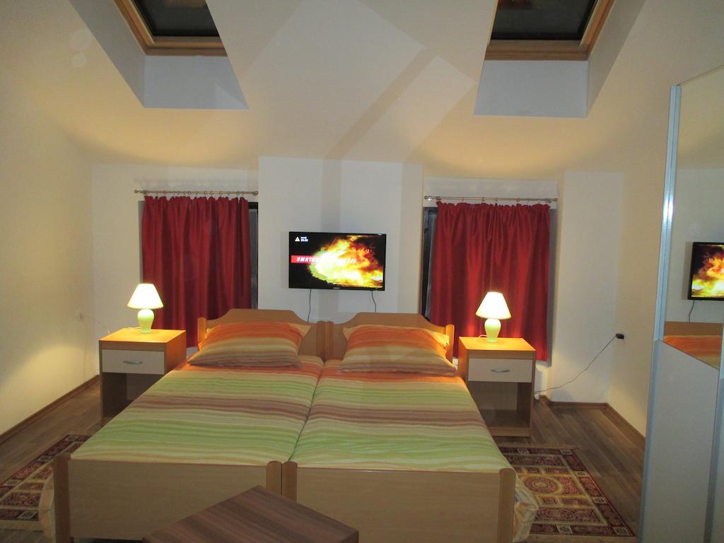 Apartamento Studio Brnat Kobarid Habitación foto