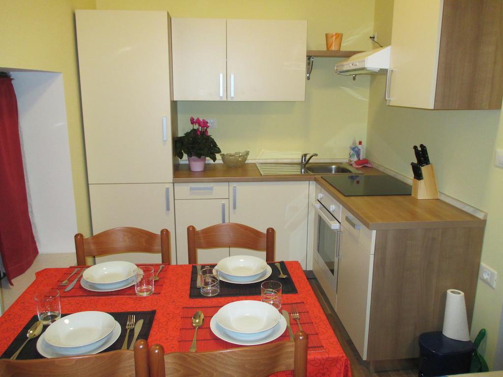Apartamento Studio Brnat Kobarid Habitación foto
